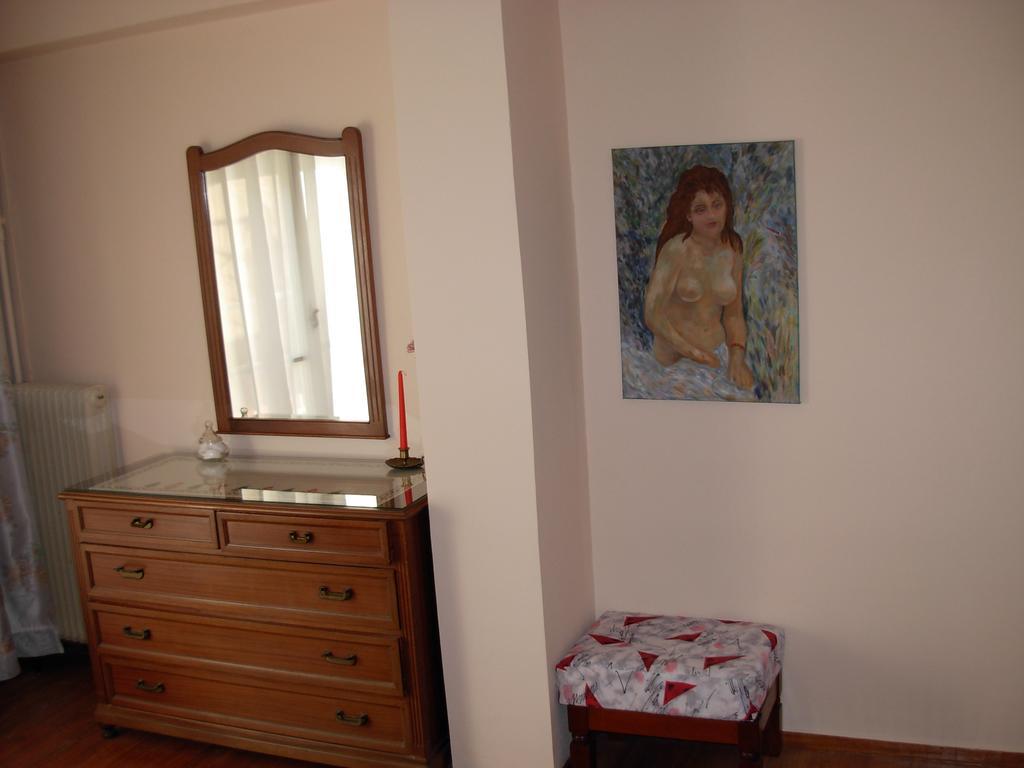 Michele'S Flat Chrissi Akti Chania Exterior foto